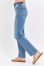 Load image into Gallery viewer, Judy Blue High Waist Straight Jeans