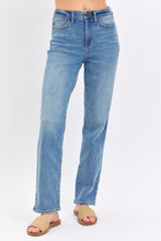 Load image into Gallery viewer, Judy Blue High Waist Straight Jeans