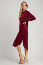 Load image into Gallery viewer, Umgee Texture Curved Hem Button Down Shirt Dress
