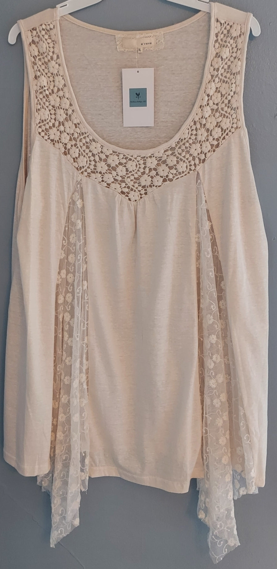 Cream Tank With Lace